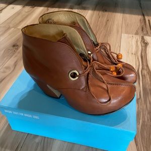 John Fluevog PREPARE TAILOR - Size 8.5